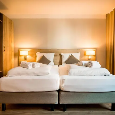 Amici Room´s - Kumpfmühler Kastell
