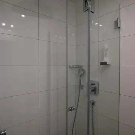 Amici Room´s - Kumpfmühler Kastell * Ratisbona